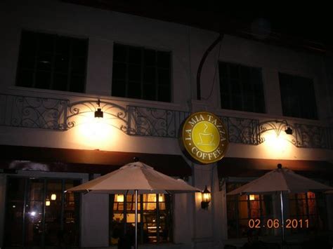 Where to eat: the 50 best restaurants in Legazpi .